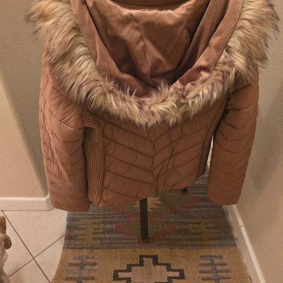 Women's puffer jacket - Picture 2 of 6